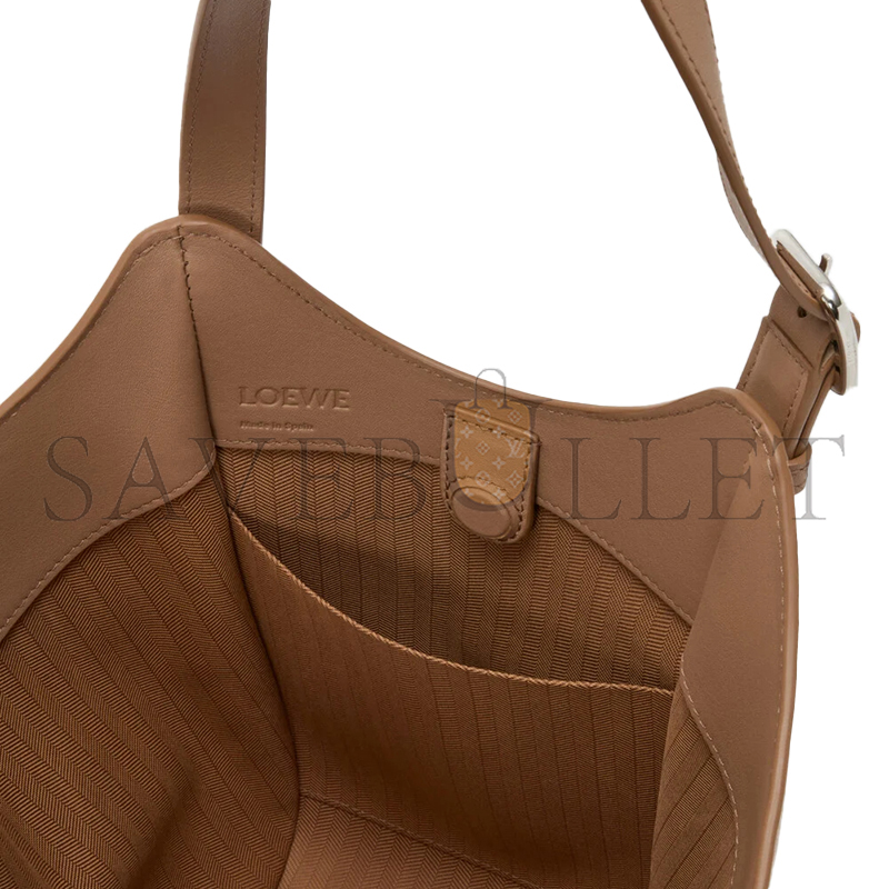 LOEWE HAMMOCK FLIP BAG IN CLASSIC CALFSKIN A538HHBX07 (22.5*21*15cm)